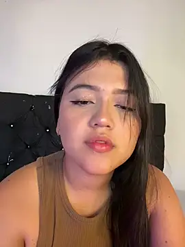 alisson carolina73 online show from March 21, 2026, 1:18 am