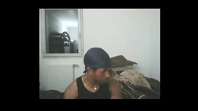 Snapshot of POPAYE972 chatting on March 7, 2025, 12:58 am POPAYE972 online show from March 7, 2025, 12:58 am