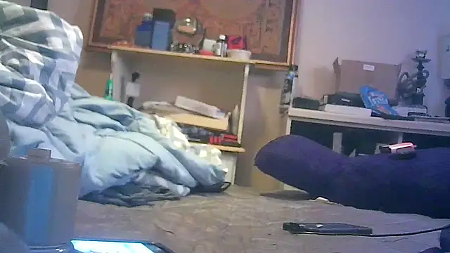 Snapshot of DI4MOND_FIR3 chatting on October 18, 2025, 3:36 pm DI4MOND FIR3 online show from October 18, 2025, 3:36 pm