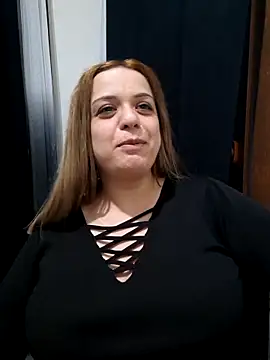 Snapshot of cansuozell chatting on November 21, 2025, 3:11 pm cansuozell online show from November 21, 2025, 3:11 pm