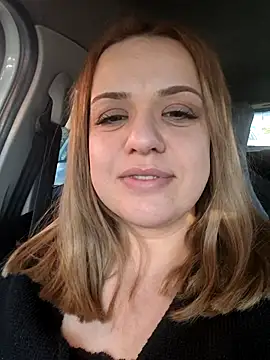 Snapshot of cansuozell chatting on November 20, 2025, 11:55 am cansuozell online show from November 20, 2025, 11:55 am