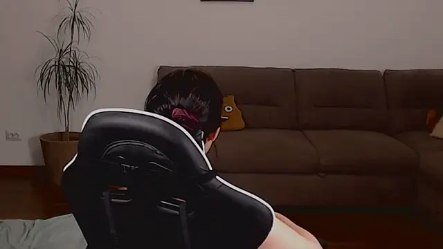 AshleyMoonX online show from February 7, 2025, 6:24 pm