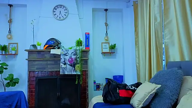 dulce celeste15 online show from March 13, 2026, 1:38 pm