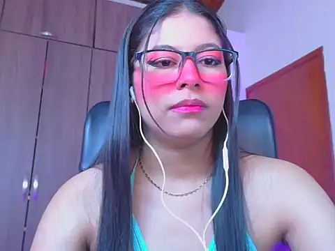 Snapshot of _ALLYSON18_ chatting on July 8, 2026, 11:55 am ALLYSON18 online show from July 8, 2026, 11:55 am