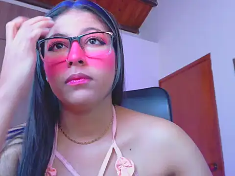 Snapshot of _ALLYSON18_ chatting on July 17, 2026, 11:51 am ALLYSON18 online show from July 17, 2026, 11:51 am