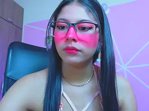 Snapshot of _ALLYSON18_ chatting on March 19, 2026, 11:54 am ALLYSON18 online show from March 19, 2026, 11:54 am