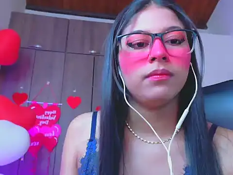 Snapshot of _ALLYSON18_ chatting on February 19, 2026, 11:51 am ALLYSON18 online show from February 19, 2026, 11:51 am