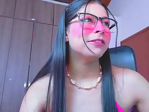 Snapshot of _ALLYSON18_ chatting on June 25, 2026, 11:48 am ALLYSON18 online show from June 25, 2026, 11:48 am
