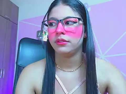  ALLYSON18  online show from April 25, 2026, 11:57 am