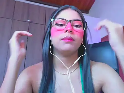 Snapshot of _ALLYSON18_ chatting on June 10, 2026, 12:06 pm ALLYSON18 online show from June 10, 2026, 12:06 pm