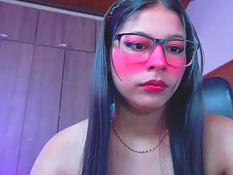 Snapshot of _ALLYSON18_ chatting on March 4, 2026, 11:51 am ALLYSON18 online show from March 4, 2026, 11:51 am