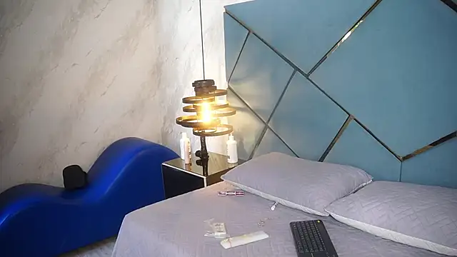 ammy durand online show from February 26, 2026, 7:47 pm