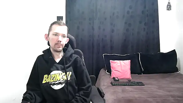 Sophia and Thomas online show from February 16, 2025, 11:49 am