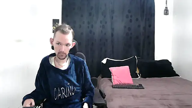 Sophia and Thomas online show from December 21, 2024, 11:22 am