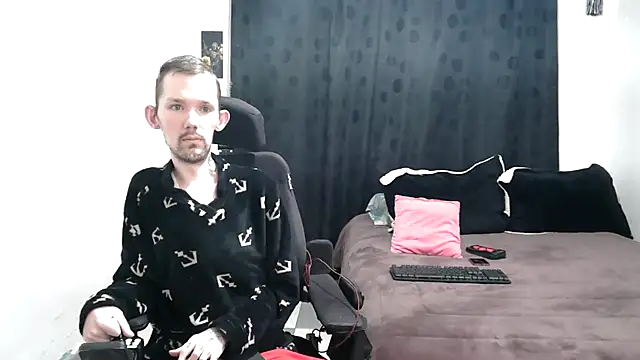 Sophia and Thomas online show from February 20, 2025, 8:28 am