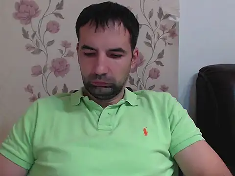 Snapshot of Leo_1617 chatting on December 15, 2025, 6:41 am Leo 1617 online show from December 15, 2025, 6:41 am