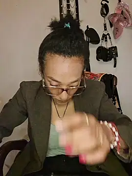 SamaraMartinez online show from April 26, 2026, 2:36 pm