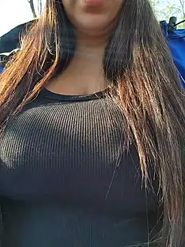 Snapshot of xxxHotQueen chatting on November 16, 2025, 11:26 am xxxHotQueen online show from November 16, 2025, 11:26 am