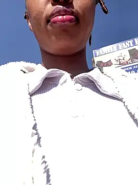 NickyBabes online show from July 28, 2026, 11:28 am