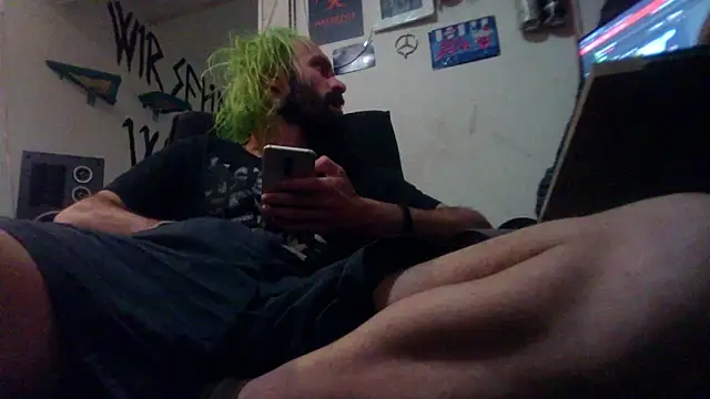 Snapshot of harterdome chatting on April 21, 2026, 7:37 am harterdome online show from April 21, 2026, 7:37 am