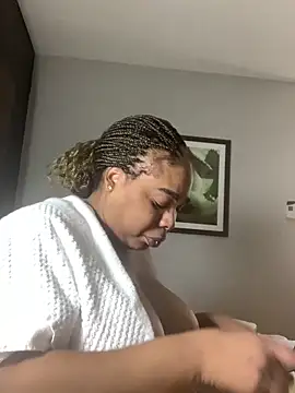 sexxycandyred online show from February 28, 2026, 2:55 am