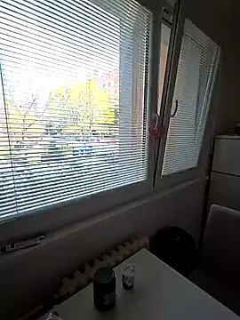 Cuketka online show from April 1, 2026, 11:22 am