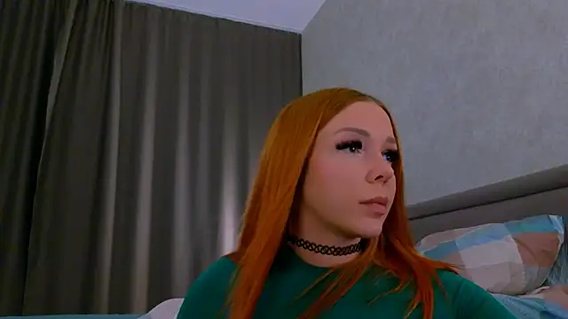 Snapshot of -EveStone- chatting on May 13, 2026, 8:27 pm -EveStone- online show from May 13, 2026, 8:27 pm