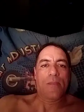 Snapshot of ELMOTHEFUCKER69 chatting on September 20, 2025, 7:30 pm ELMOTHEFUCKER69 online show from September 20, 2025, 7:30 pm