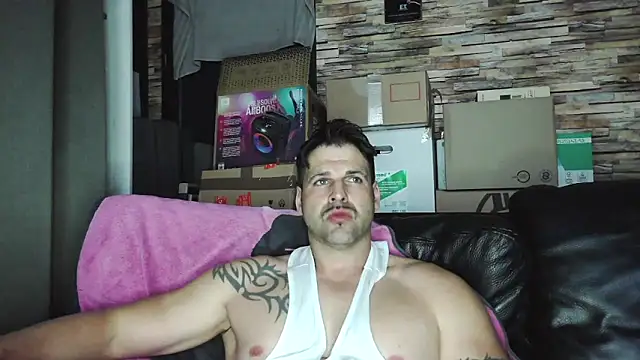 XxBigboybandxX online show from March 19, 2026, 7:58 pm