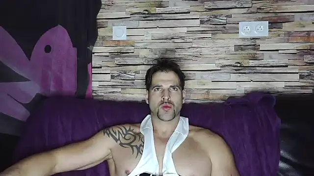 XxBigboybandxX online show from January 9, 2025, 4:17 pm