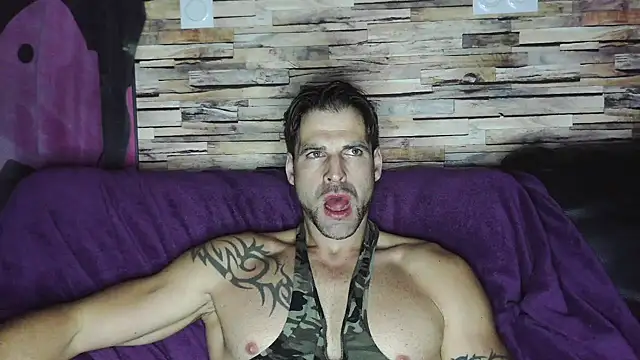 XxBigboybandxX online show from December 6, 2024, 8:56 pm
