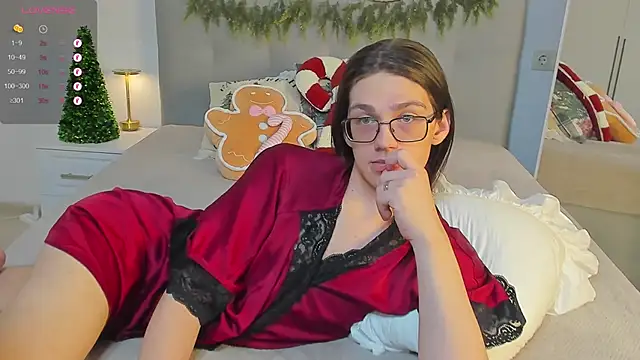 Alfreda Mills online show from December 14, 2025, 10:43 am