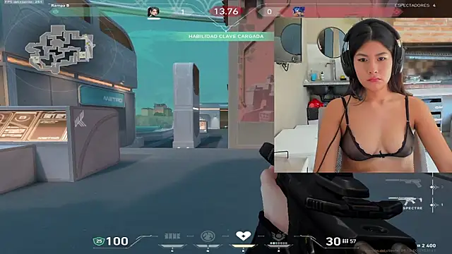 Snapshot of princesschini chatting on December 10, 2024, 12:27 pm princesschini online show from December 10, 2024, 12:27 pm