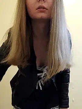 Snapshot of Ekaterina27 chatting on March 6, 2025, 7:10 pm Ekaterina27 online show from March 6, 2025, 7:10 pm