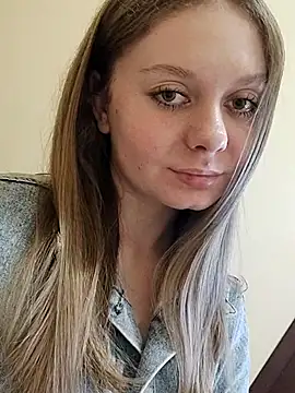 Snapshot of Ekaterina27 chatting on March 11, 2025, 7:36 pm Ekaterina27 online show from March 11, 2025, 7:36 pm