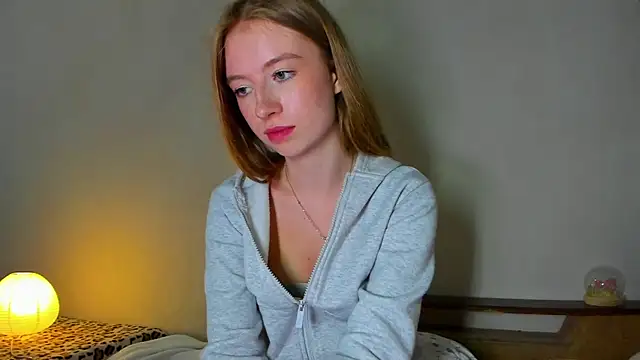 Snapshot of minidivaa_ chatting on May 11, 2026, 11:57 pm minidivaa online show from May 11, 2026, 11:57 pm