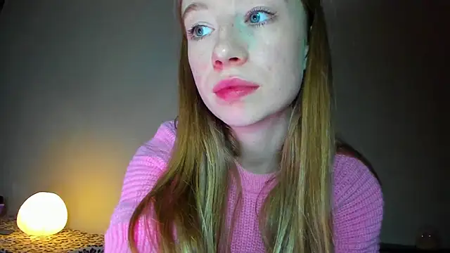 Snapshot of minidivaa_ chatting on April 22, 2026, 7:42 pm minidivaa online show from April 22, 2026, 7:42 pm