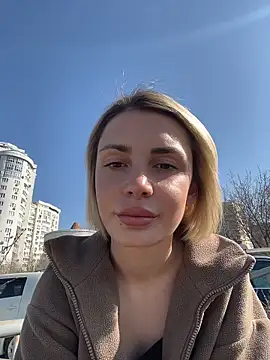 SandraCarter online show from March 12, 2026, 8:07 am