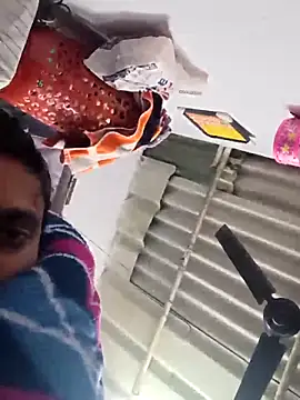 Bullgardenrnc123 online show from December 22, 2025, 5:46 pm