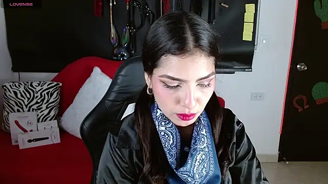 Snapshot of Carolaine69_ chatting on May 30, 2026, 2:23 pm Carolaine69 online show from May 30, 2026, 2:23 pm