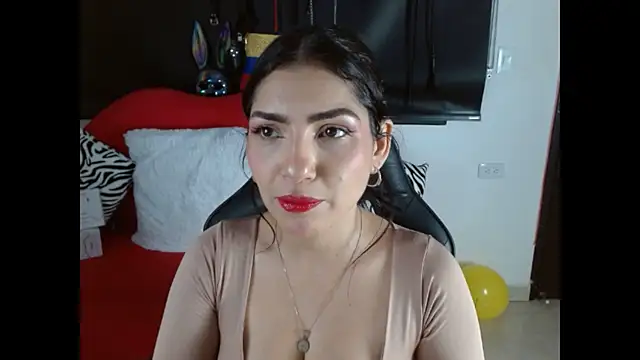 Snapshot of Carolaine69_ chatting on June 24, 2026, 2:15 pm Carolaine69 online show from June 24, 2026, 2:15 pm