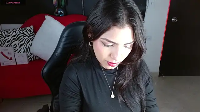 Snapshot of Carolaine69_ chatting on July 25, 2026, 1:17 pm Carolaine69 online show from July 25, 2026, 1:17 pm
