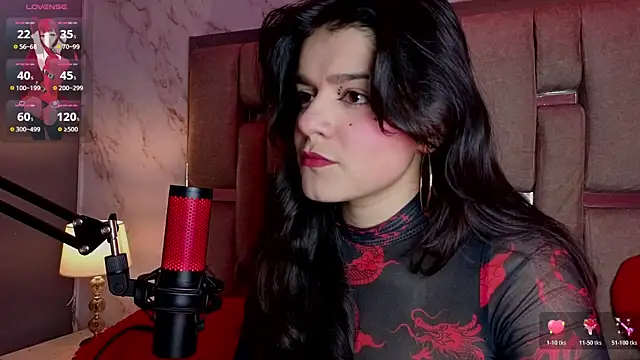 Snapshot of ValerieKay_ chatting on April 29, 2026, 1:37 pm ValerieKay online show from April 29, 2026, 1:37 pm