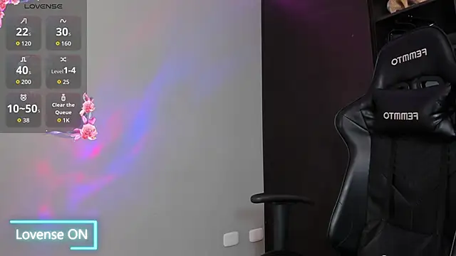 Snapshot of MeganDaviees chatting on November 27, 2025, 12:55 am MeganDaviees online show from November 27, 2025, 12:55 am