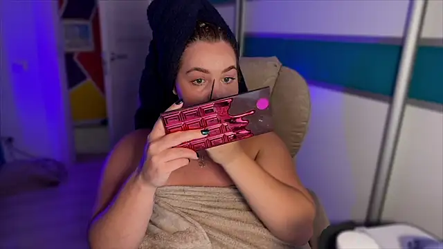 Snapshot of courteous_raspberrry chatting on September 23, 2025, 12:56 pm courteous raspberrry online show from September 23, 2025, 12:56 pm