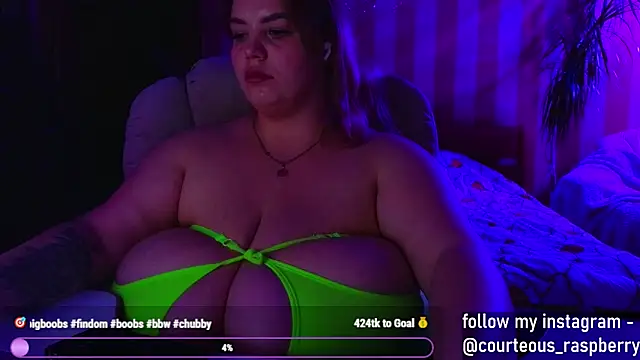 Snapshot of courteous_raspberrry chatting on December 22, 2024, 1:55 pm courteous raspberrry online show from December 22, 2024, 1:55 pm