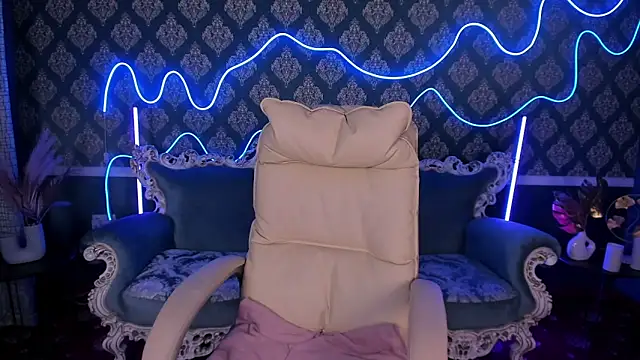 Snapshot of Daisy_Delight chatting on November 5, 2025, 8:12 pm Daisy Delight online show from November 5, 2025, 8:12 pm