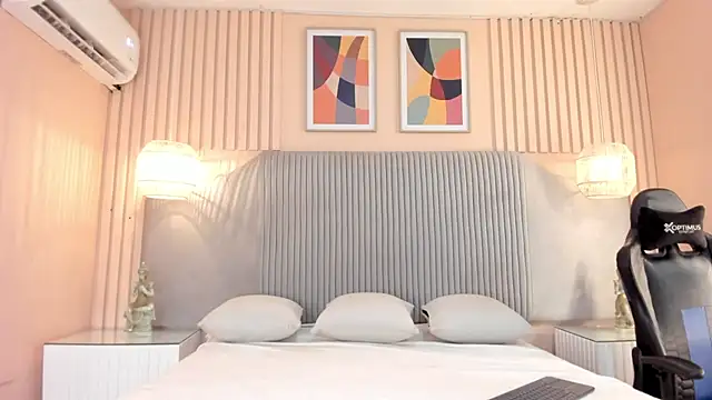 Snapshot of samyriverss chatting on November 14, 2025, 10:41 am samyriverss online show from November 14, 2025, 10:41 am