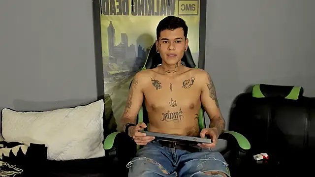 jamesinked  online show from March 21, 2025, 10:28 pm