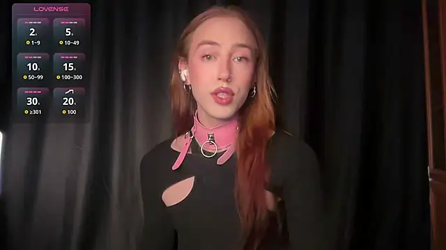 Snapshot of Avril_Pearly_ chatting on July 10, 2026, 11:43 am Avril Pearly online show from July 10, 2026, 11:43 am